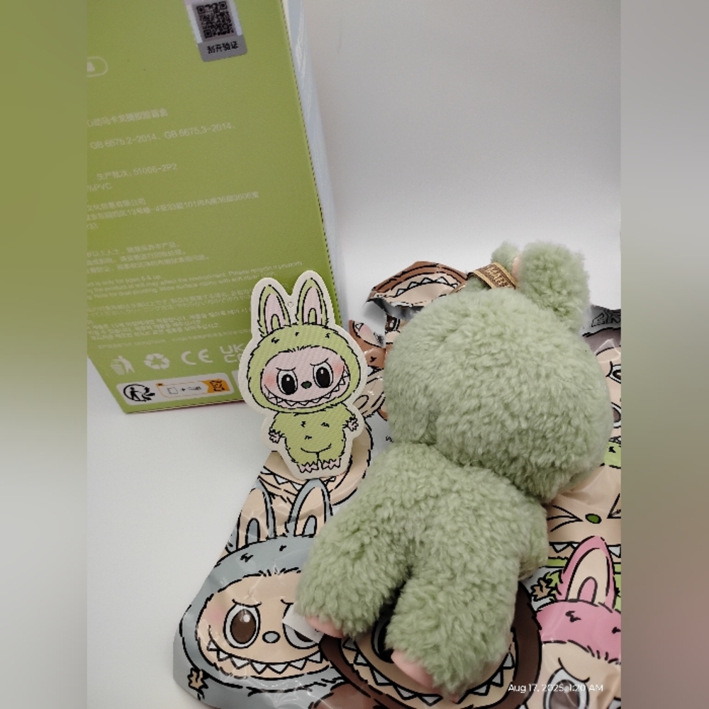 Exciting Macaron Green Grape Labubu Authentic - Picture 7 of 9